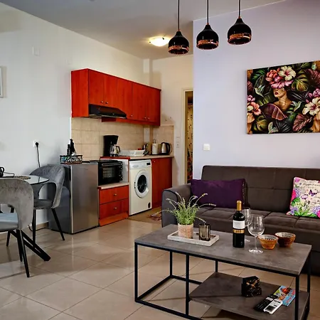 Xperience Central Apartments Kandiye Oda fotoğraf